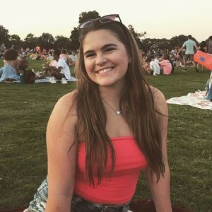 Meet your Posher, Isabelle